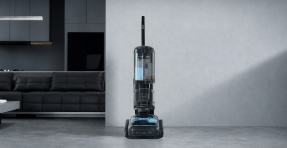Daily hard-floor cleaning
with less upkeep